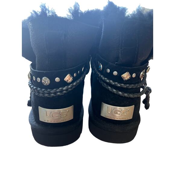 UGG AUSTRALIA RENN BRAIDED STRAP SWAROVSKI CRYSTAL BLACK BLING BOOTS SIZE 6.5 US - Picture 3 of 8